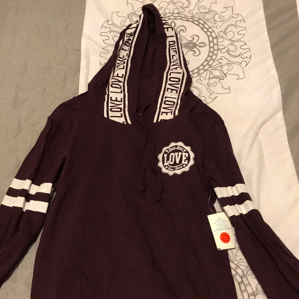 maroon long sleeve shirt